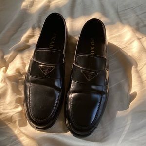 PRADA LOGO LOAFERS